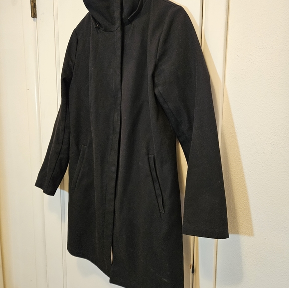 Mia Melon mid weight weatherproof jacket with removable hood - Picture 9 of 12